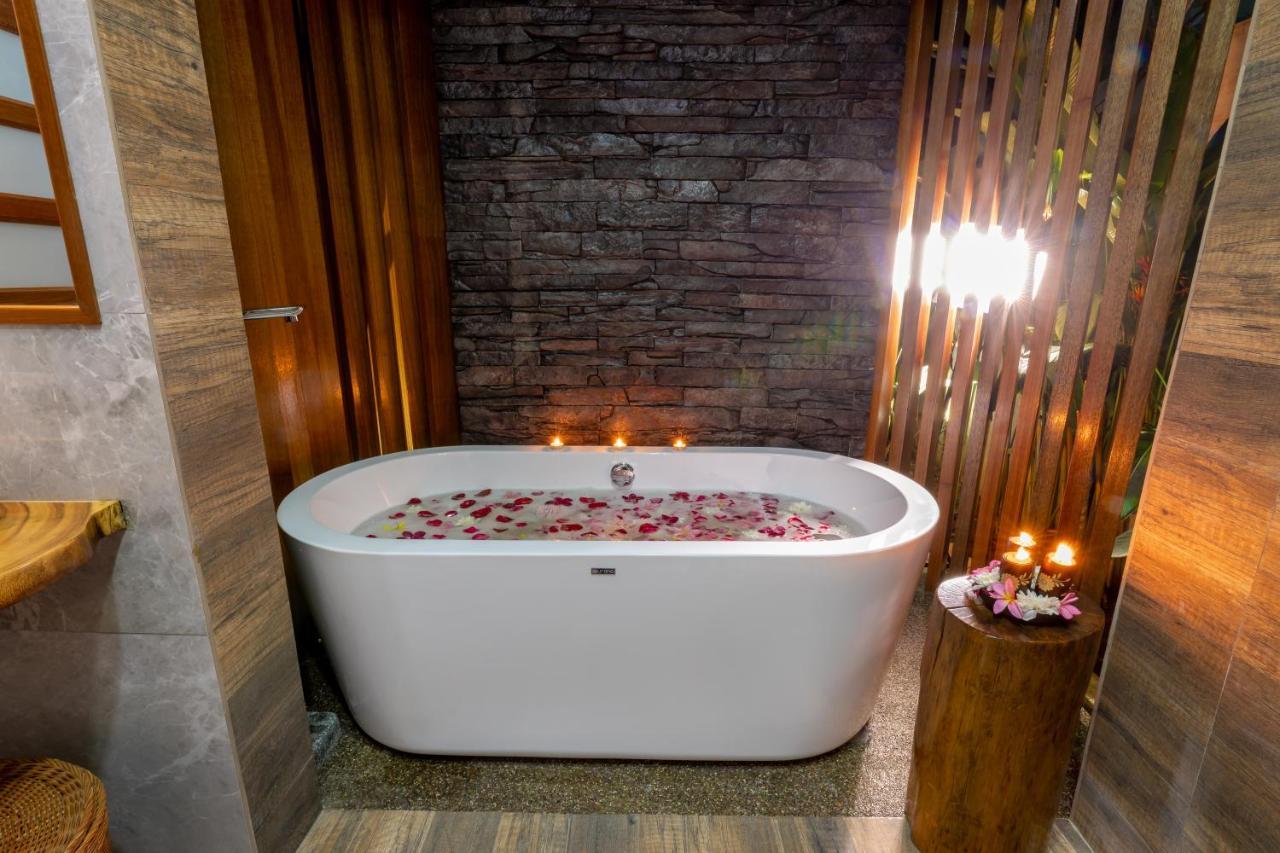 Maneh Villa Langkawi - Private Pool Pantai Cenang  Zewnętrze zdjęcie